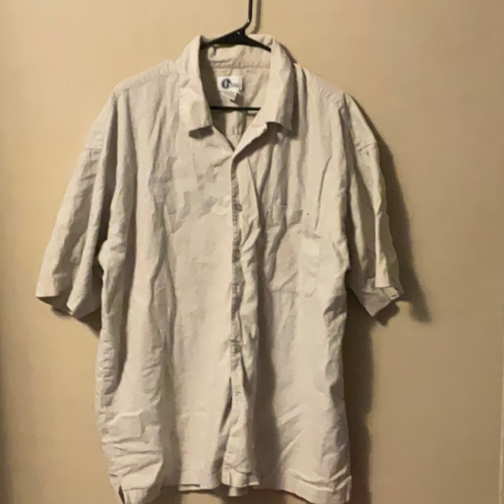 Arizona Jean Company White Casual Button Down Shirt
